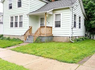 815 Myrtle St NW, Grand Rapids, MI 49504