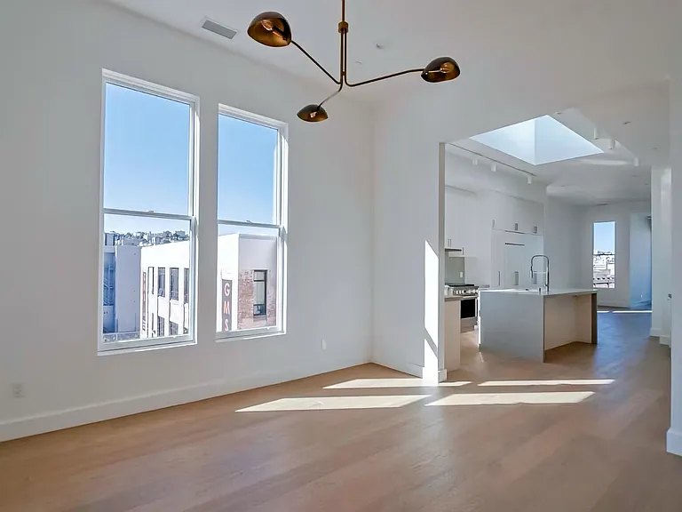 1502 Golden Gate Ave — Photo 23