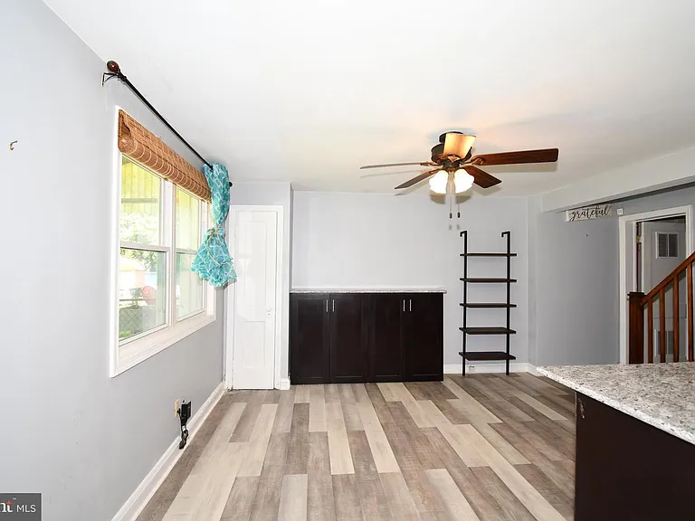 1410 N Forest Park Ave — Photo 11