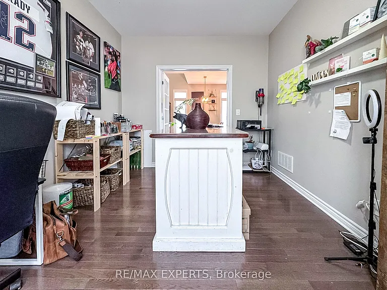 640 Halloway Dr — Photo 13