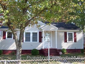 2nd image of 2516 Ramsey St