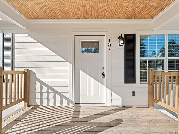 3rd image of 157 Farquar Ln