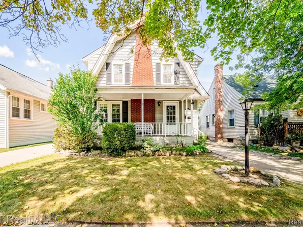 522 Kings Hwy, Wyandotte, MI 48192