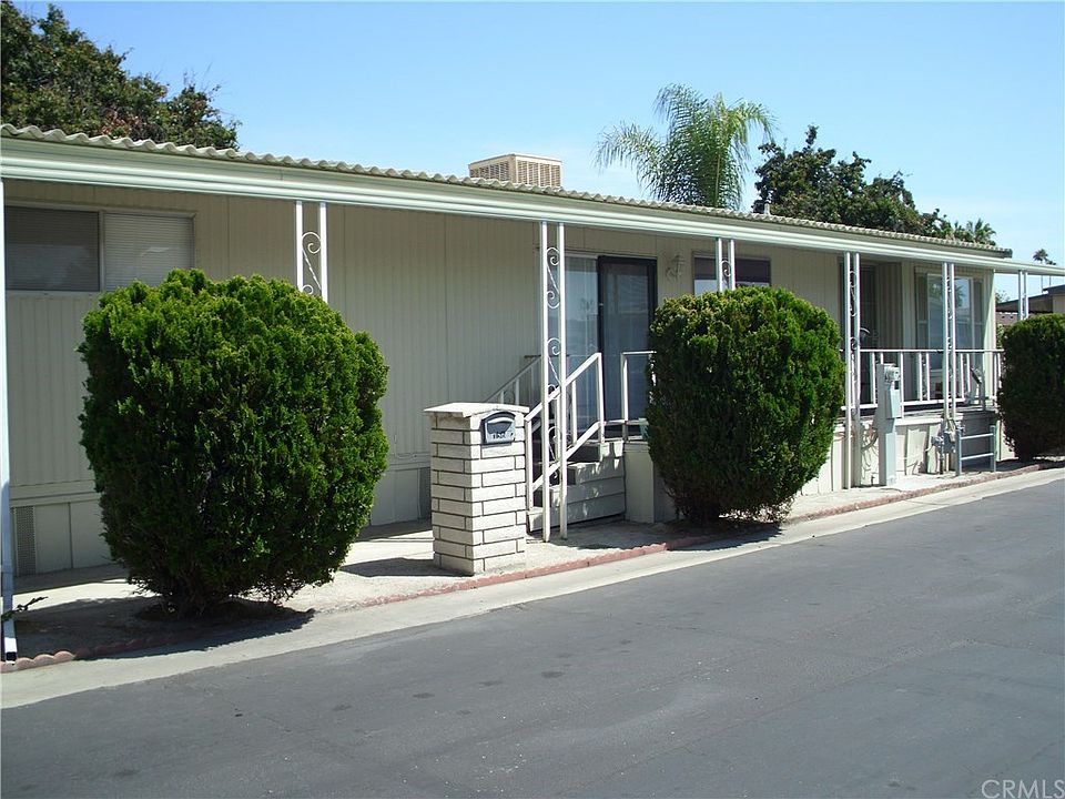 1st image of 260 N Lyon Ave Spc 156