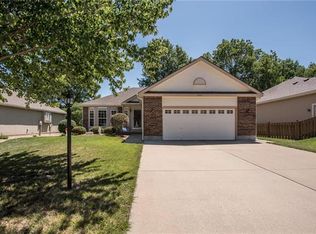 3009 Garland St, Leavenworth, KS 66048