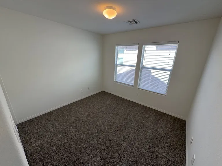 9272 Weeping Water Ave — Photo 14
