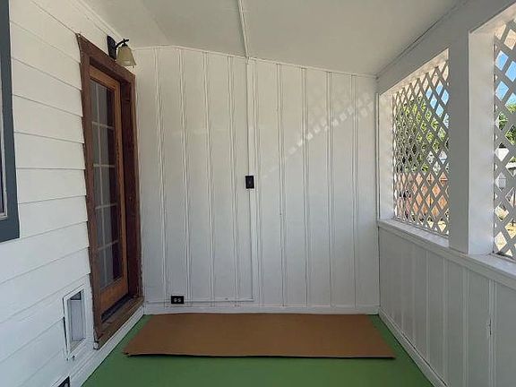2nd image of 386 Short St
