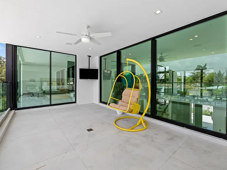 401 Lido Dr — Photo 43