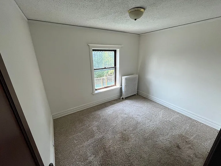 4329-4331 E Superior St — Photo 3