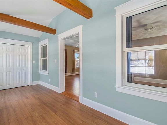 5th image of 2 Overbrook Ave