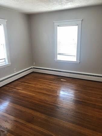 2nd image of 180 Lexington St #3