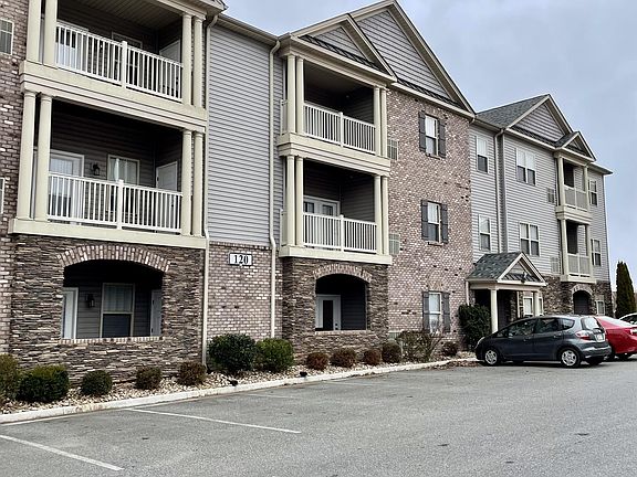3rd image of 120 Portico St APT 104