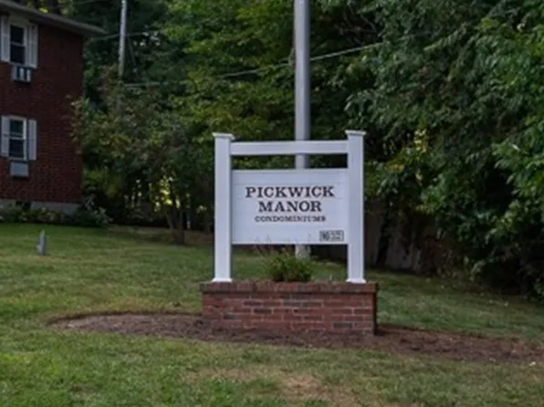 103 Litchfield Pines Dr APT C, Leominster, MA 01453