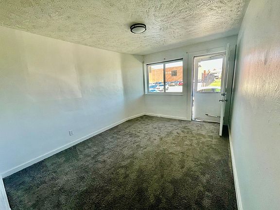 5th image of 446 Waddell Ave Unit 446