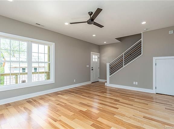 2nd image of 12 Apple Ln