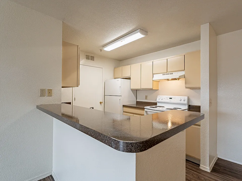 Kitchen Bar