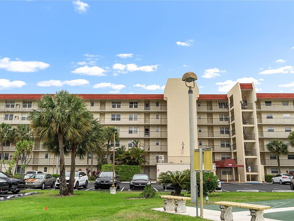 1st image of 3959 Via Poinciana APT 605