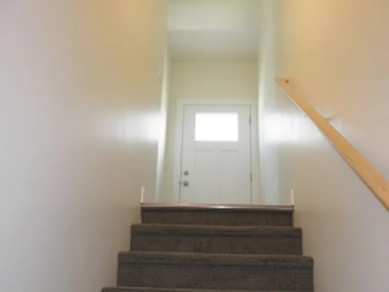 1413 Defoe St — Photo 8