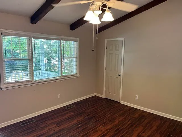 1511 High St — Photo 3