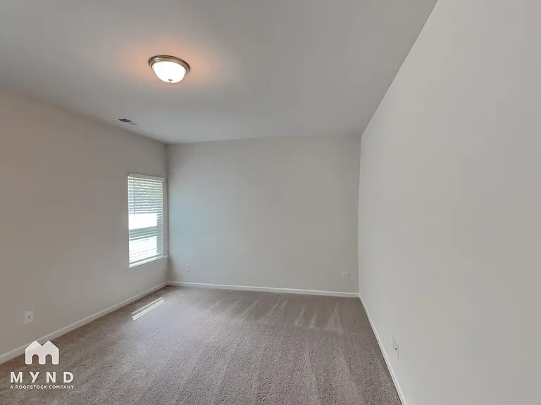 7130 Amberhouse Dr — Photo 5