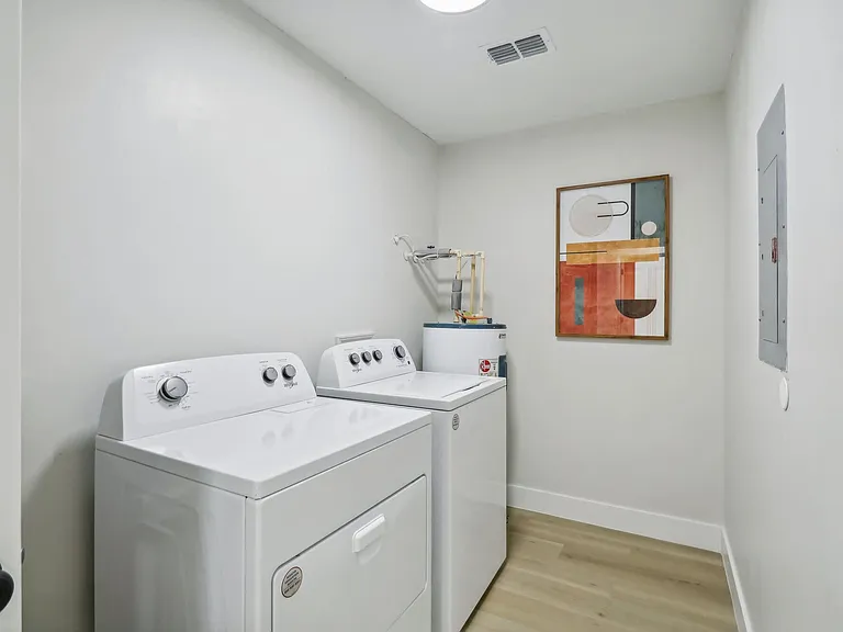 Mod Villas — Photo 6