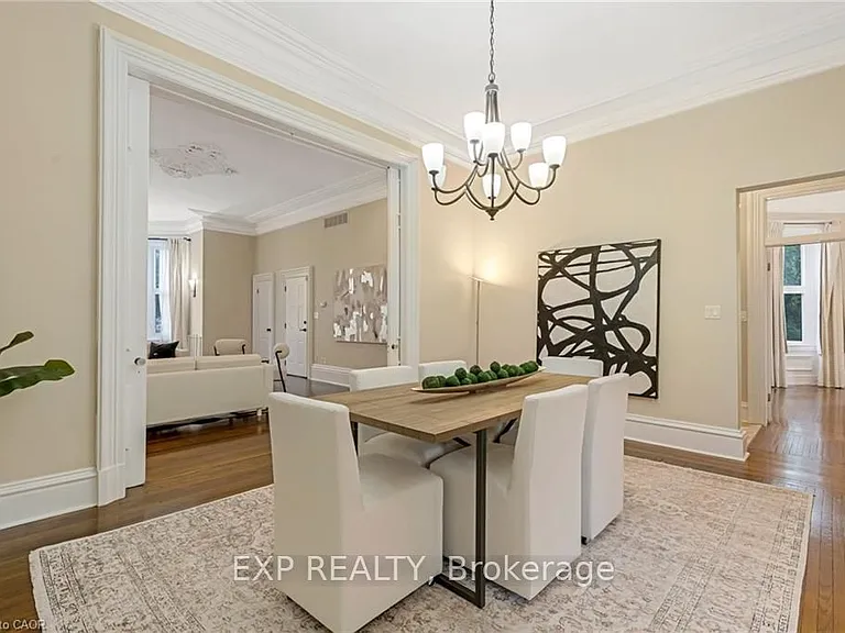 46 Herkimer St #2 — Photo 8