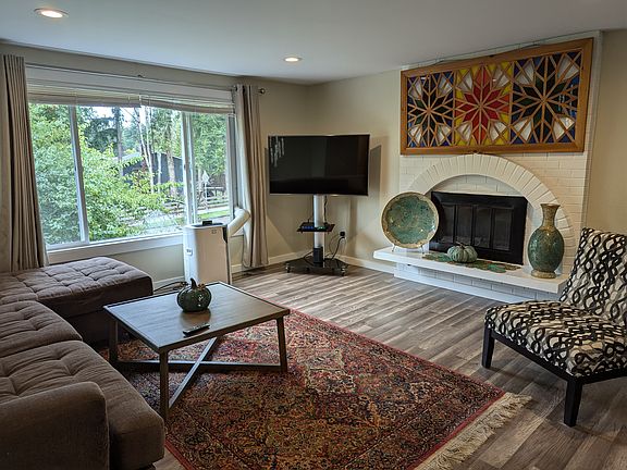 5th image of 17701 Brook Blvd #A