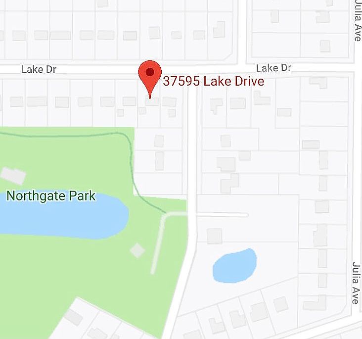 2nd image of 37595 Lake Dr