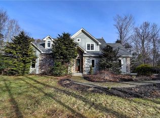 71 Comstock Trl, East Hampton, CT 06424