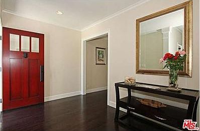 4th image of 13401 Chandler Blvd
