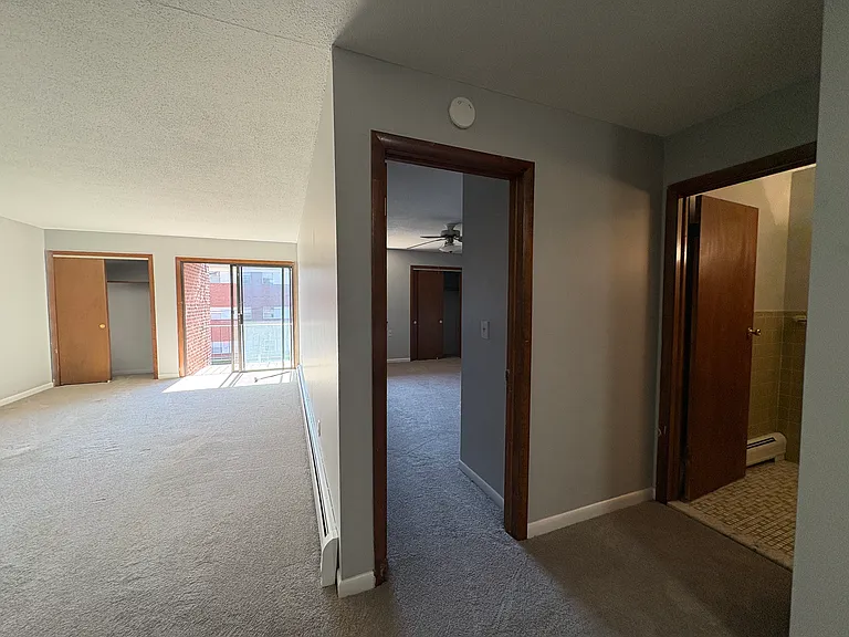 21 Dunlay St #1A — Photo 13