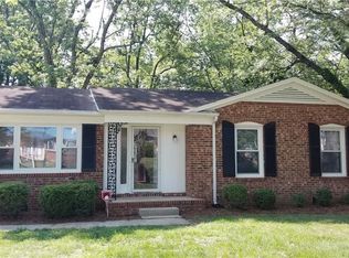 4307 Bramlet Pl, Greensboro, NC 27407