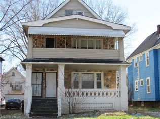 1427 E 133rd St, East Cleveland, OH 44112
