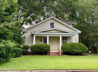 604 E 8th St, Washington, NC 27889