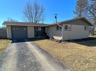 2805 Hillcrest Dr, New Castle, IN 47362