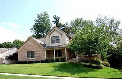 1st image of 330 Fallriver Dr