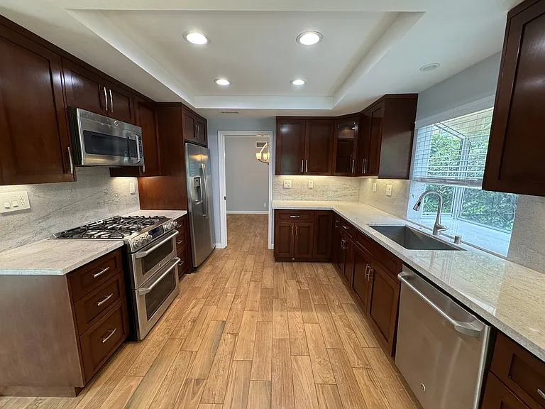 5338 Francisca Way — Photo 15