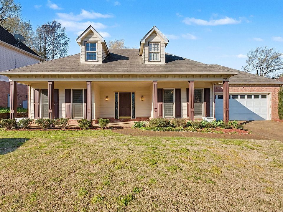 1st image of 8726 Meadow Green Dr