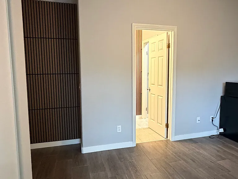 1408 Blairwood Ave — Photo 5