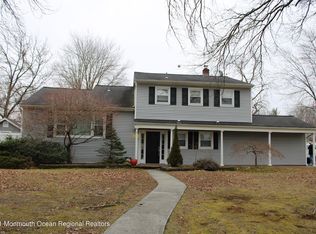 3 Hutchinson Dr, Port Monmouth, NJ 07758