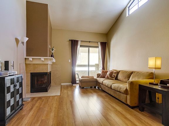 2nd image of 4051 Iowa St APT 5