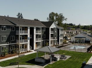 1724 W 15th St #309, La Center, WA