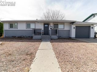 3926 Sheffield Ln, Pueblo, CO 81005