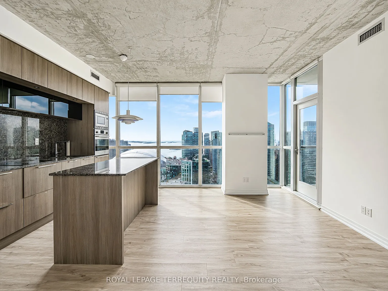 1 bed, $3,200 — Photo 3