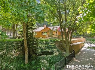 704 Graafschap Rd, Holland, MI 49423