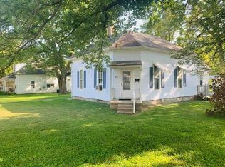 806 2nd St, Belton, MO 64012