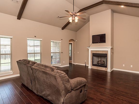 2nd image of 3108 SW Waterleaf Ave