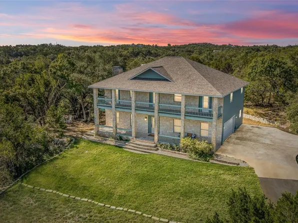 705 Oakwood Ln, Dripping Springs, TX 78620