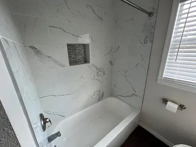 334 21st Ave S #6 — Photo 11