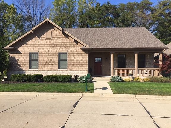 2nd image of 300 Rosebank Ln